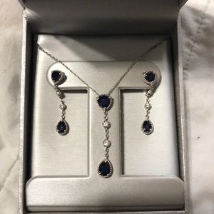 Zales Earring/Necklace Set